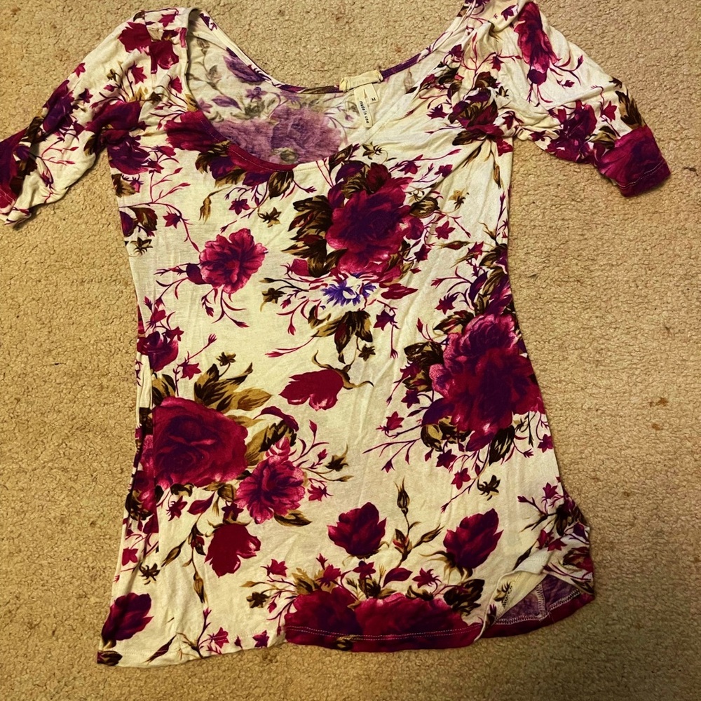 Kirra 3/4 sleeve floral print top for women